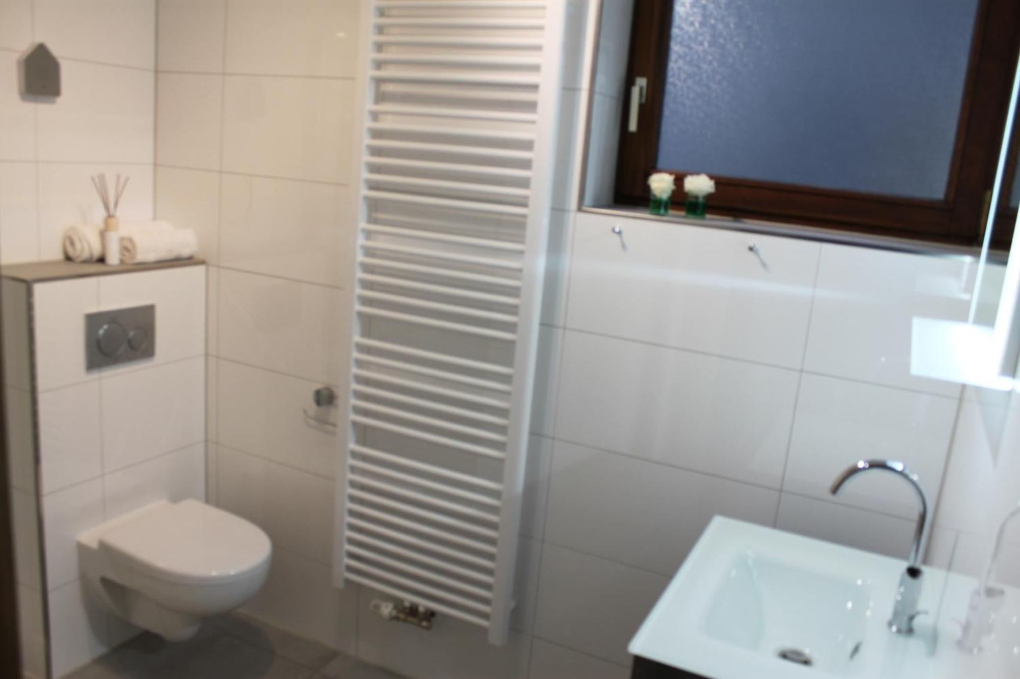 Ferienhaus Blumenhain - Wohnung Kirchblick Bad Wünnenberg Exterior foto